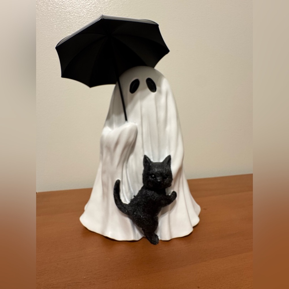New Viral Ghost Holding Umbrella and Cat